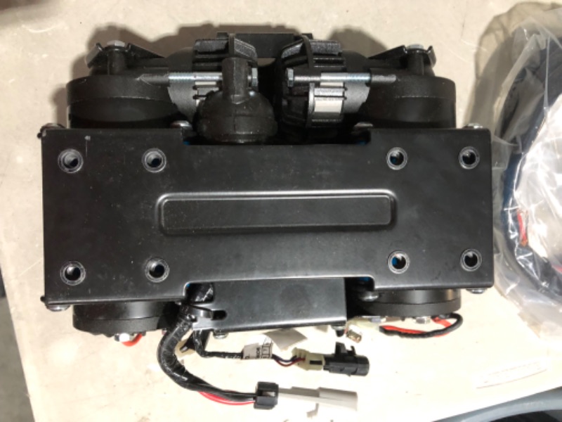 Photo 9 of ***NOT FUNCTIONAL - FOR PARTS - NONREFUNDABLE - SEE COMMENTS***
ARB CKMTA12 '12V' On-Board Twin High Performance Air Compressor