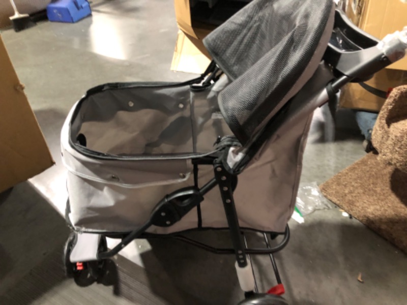Photo 3 of (READ FULL POST) EveryYay Places to Go Reflective Gray Pet Stroller
