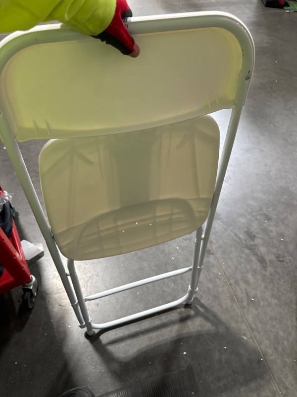 Photo 3 of ***USED LIKE NEW***Flash Furniture Hercules™ Series Plastic Folding Chair - White - 650LB Weight Capacity