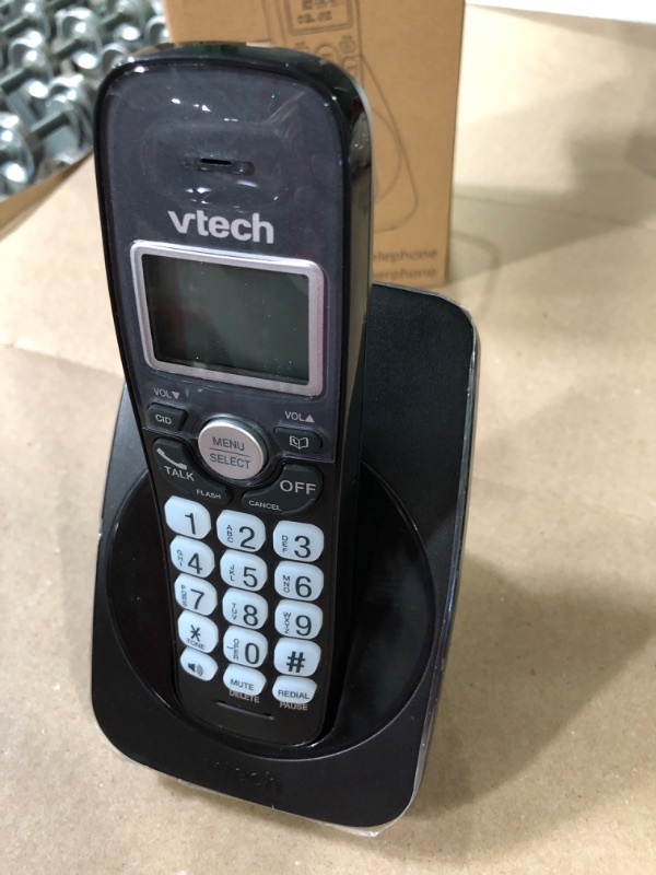 Photo 3 of ***DOES NOT POWER ON - UNABLE TO TROUBLESHOOT***
VTech VG101-11 DECT 6.0 Cordless Phone for Home