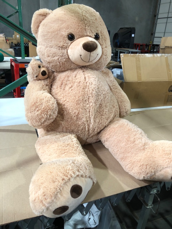 Photo 2 of *STOCK PHOTO FOR REFERENCE* XXL Teddy Bear 