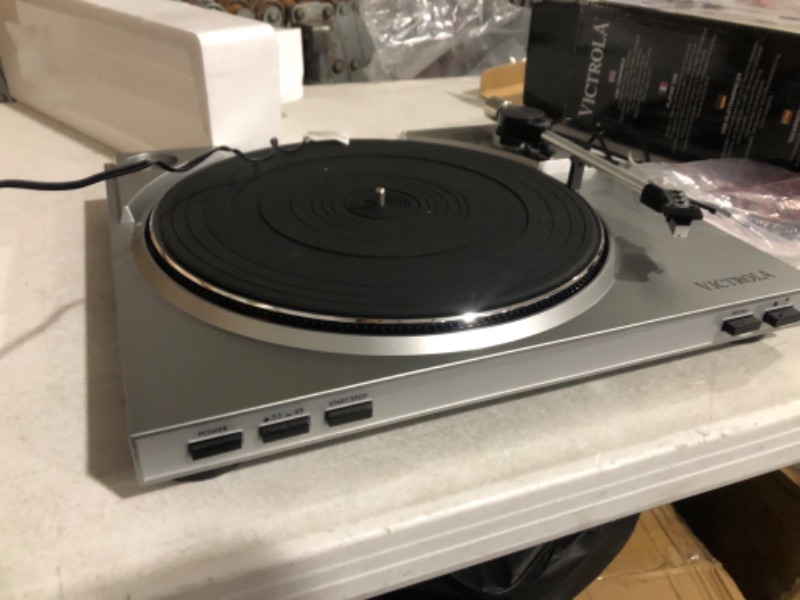 Photo 2 of **DAMAGE**
Victrola USB Turntable 