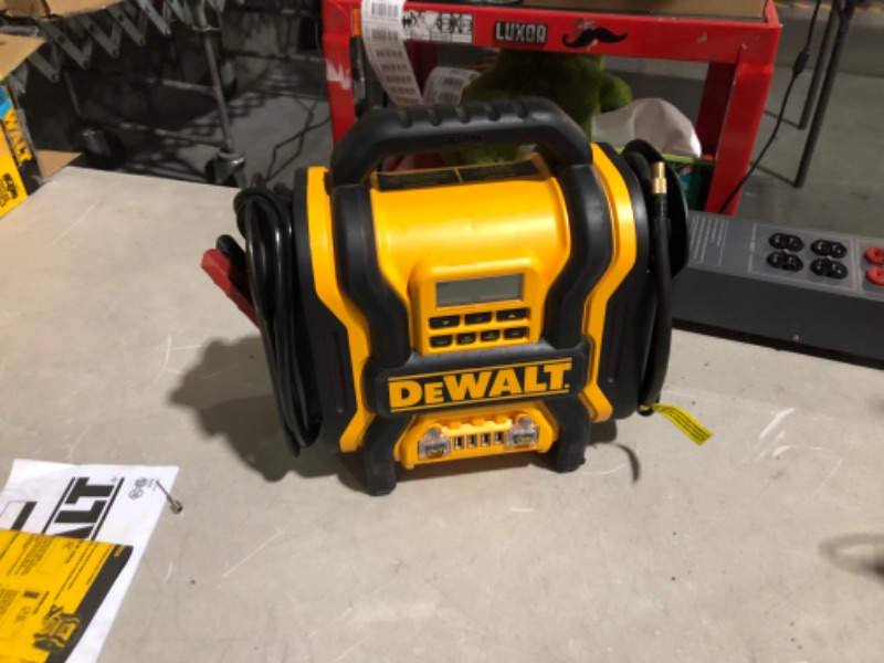 Photo 2 of ***NO CHARGER - UNABLE TO TEST***
DEWALT DXAEPS14 1600 Peak Battery Amp 12V Automotive Jump Starter/Power Station