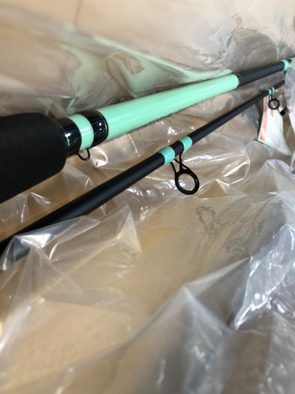 Photo 4 of * item damaged * sold for parts * repair *
Tailored Tackle Fishing Rods Reels