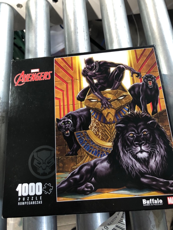 Photo 2 of Buffalo Games - Marvel Avengers - Black Panther (Vol. 6) #1 Variant - 1000 Piece Jigsaw Puzzle