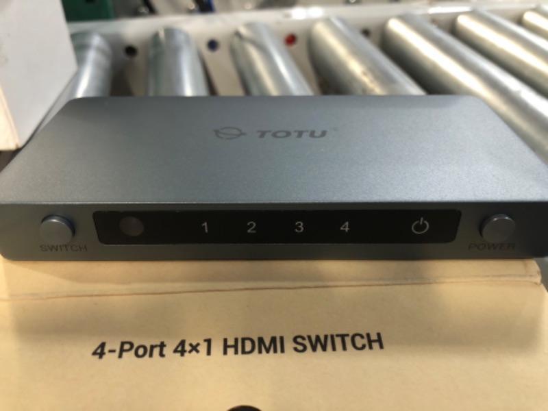 Photo 2 of TOTU HDMI Switch 4 Ports (4 x 1) 4K 60Hz HDMI 2.0 Switcher