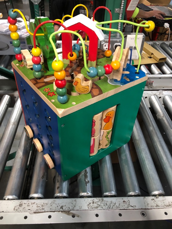 Photo 1 of Battat – Wooden Activity Cube – Discover Farm Animals Activity Center for Kids, Standard