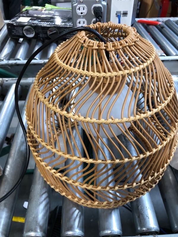 Photo 1 of **UNABLE TO TEST*
Wonder Solar Pendant Lights Outdoor - Solar Hanging Lanterns with Remote Dimmable Outdoor Chandelier Lights 