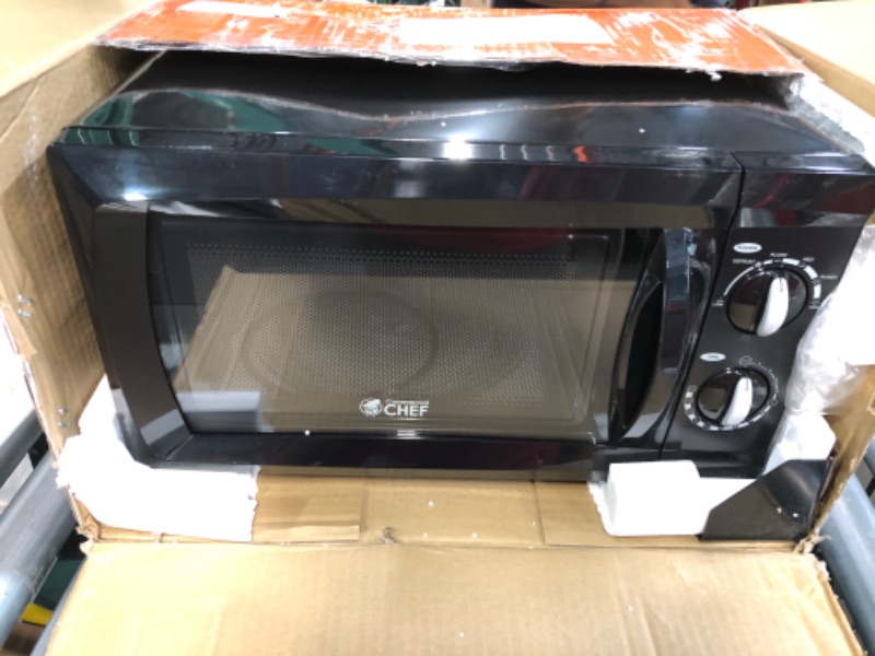 Photo 1 of **SEE NOTES**
Commercial Chef Countertop Microwave Oven, 0.6 Cu. Ft, Black Black 0.6 Cubic Feet