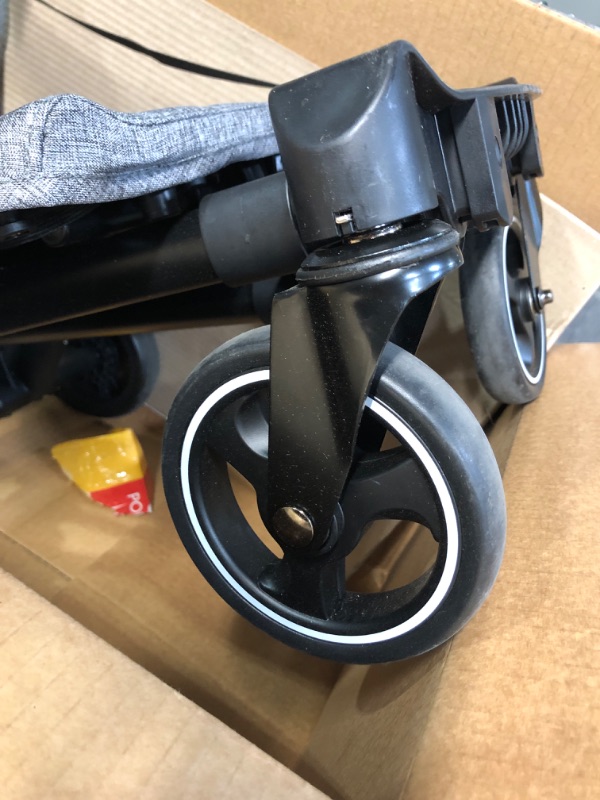 Photo 3 of Dream On Me Lightweight Rider Stroller Grey