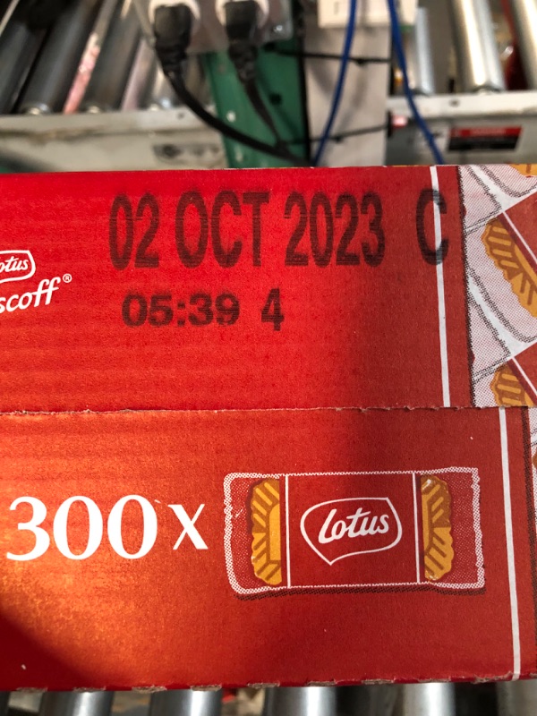 Photo 4 of *EXPIRES 02 OCT. 2023* Lotus Biscoff Cookies – 300 Cookies 