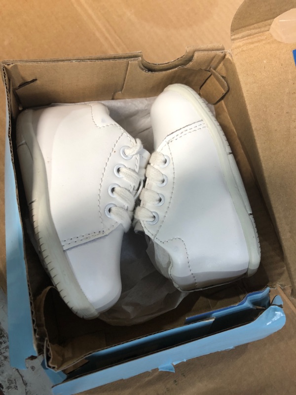 Photo 2 of  Elliot Leather Sneaker Infant (0-12 Months) 4 X-Wide Boy