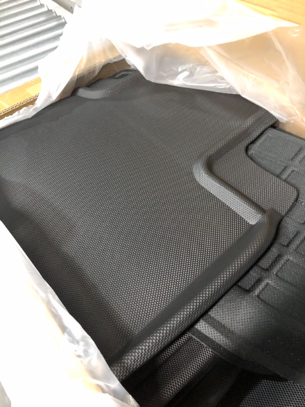 Photo 2 of DiffCar 3D Tesla Model Y Floor Mats 2023 2022 2021 Black 