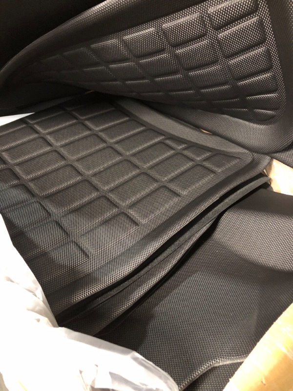 Photo 3 of DiffCar 3D Tesla Model Y Floor Mats 2023 2022 2021 Black 