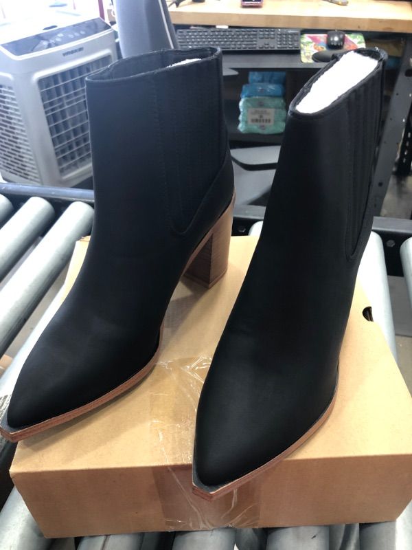 Photo 3 of Women's Ankle Boots, Size 8