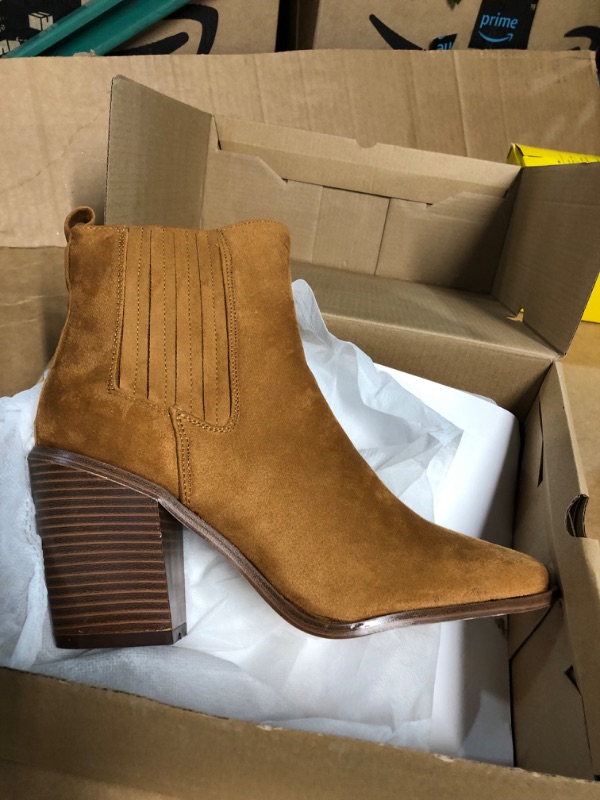 Photo 1 of Women's Ankle Boots, Size 9