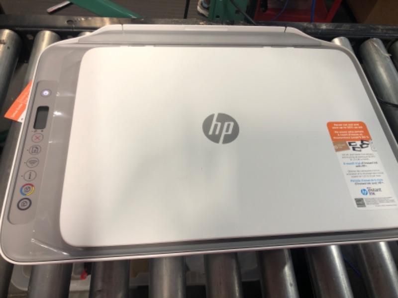 Photo 2 of HP DeskJet 2755e Wireless (26K67A), white