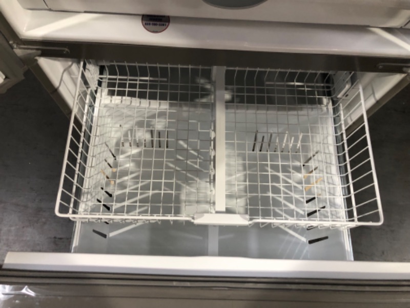 Photo 4 of Whirlpool 36in Refrigerator - 25cu Ft