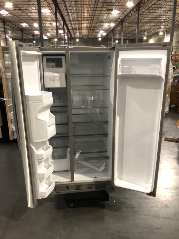 Photo 15 of [Minor Damage] Whirlpool 33-inch Wide Side-by-Side Refrigerator - 21 cu. ft.