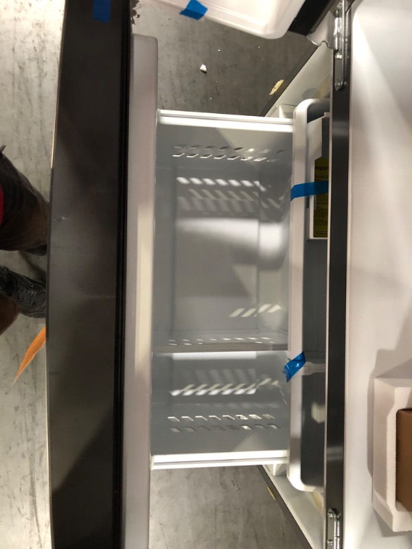 Photo 15 of [Minor damage] GE - 27 cu. ft. French Door Refrigerator in Fingerprint Resistant Stainless Steel
