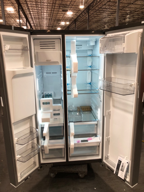 Photo 2 of Midea 26.3-cu ft Side-by-Side Refrigerator with Ice Maker (Stainless Steel)
