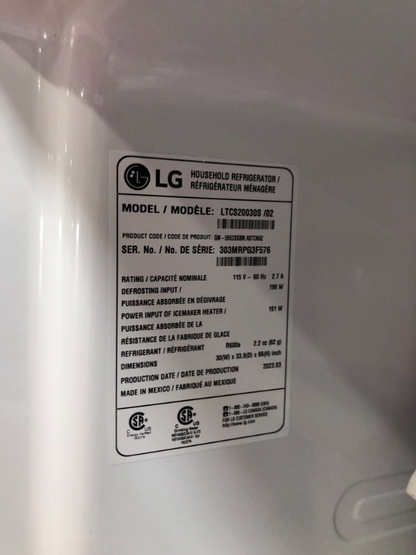 Photo 4 of [See Notes] LG 20.2-cu ft Top-Freezer Refrigerator (Stainless Steel) ENERGY STAR