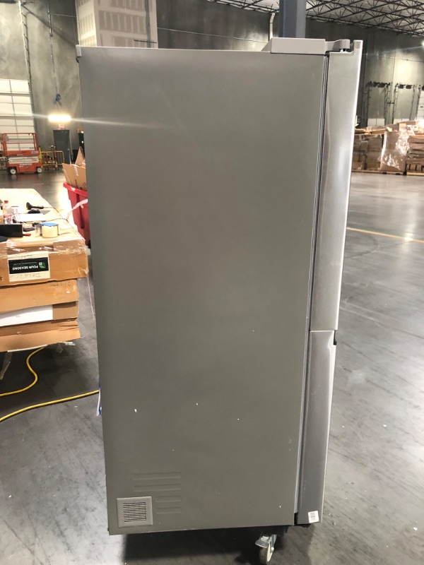 Photo 7 of LG - 28 cu. ft. Side by Side Refrigerator with External Water in Stainless Standard Depth