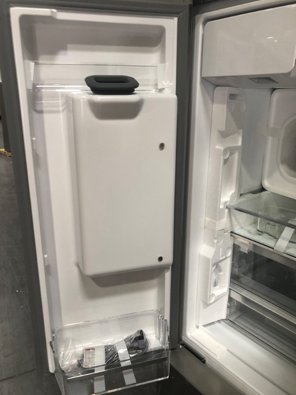 Photo 10 of Bosch 36" 500 Series French Door Bottom Mount Refrigerator