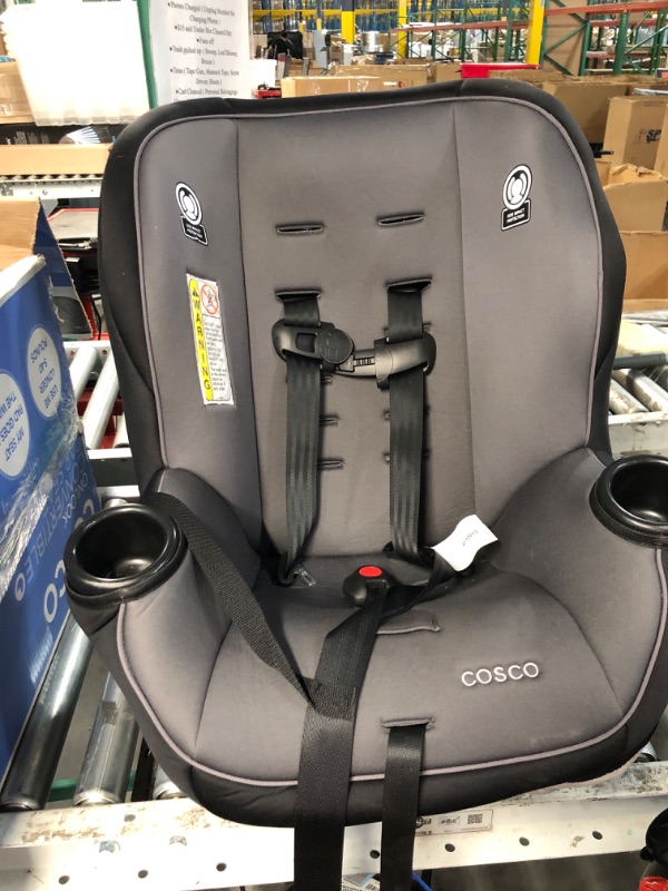 Photo 2 of Cosco Onlook 2-in-1 Convertible Car Seat, Rear-Facing 5-40 pounds