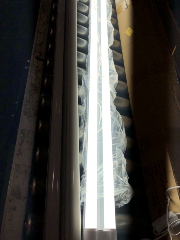 Photo 1 of Lightdot Compact 3FT10" LED  White | 2Pack