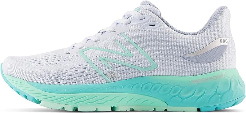 Photo 1 of New Balance Women's Fresh Foam X 880 V12 10.5