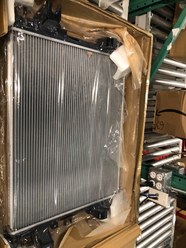 Photo 1 of A-Premium Engine Coolant Radiator Assembly Compatible with Dodge Ram 1500, Ram 2500 2009-2010 & Ram 1500 2011-2018, 1500 Classic 2019-2022, 2500/3500 2011-2013, 3.7L 4.7L 5.7L, Replace# 55056858AB