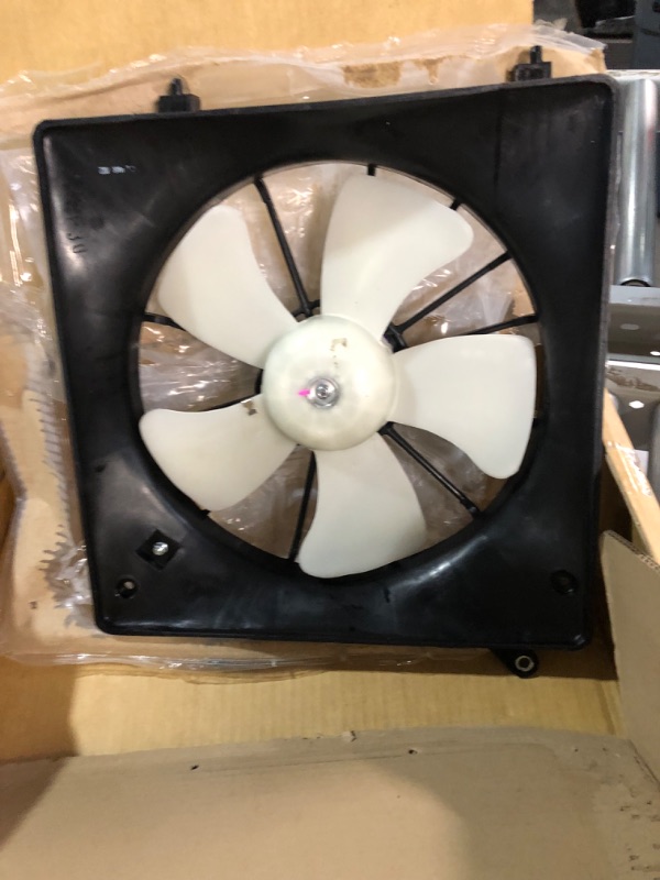 Photo 2 of Dorman 620-227 Engine Cooling Fan Assembly Compatible with Select Honda Models