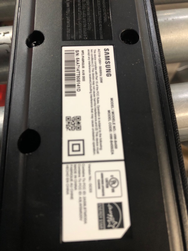 Photo 1 of Samsung 2.1 Soundbar HW-R450 with Wireless Subwoofer

(SOUNDBAR ONLY)