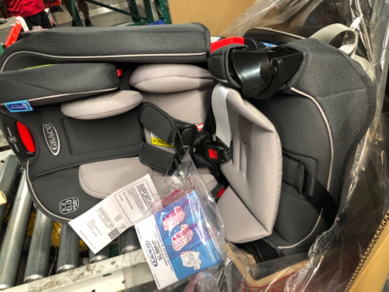 Photo 2 of Graco Slimfit 3 in 1 Car Seat 