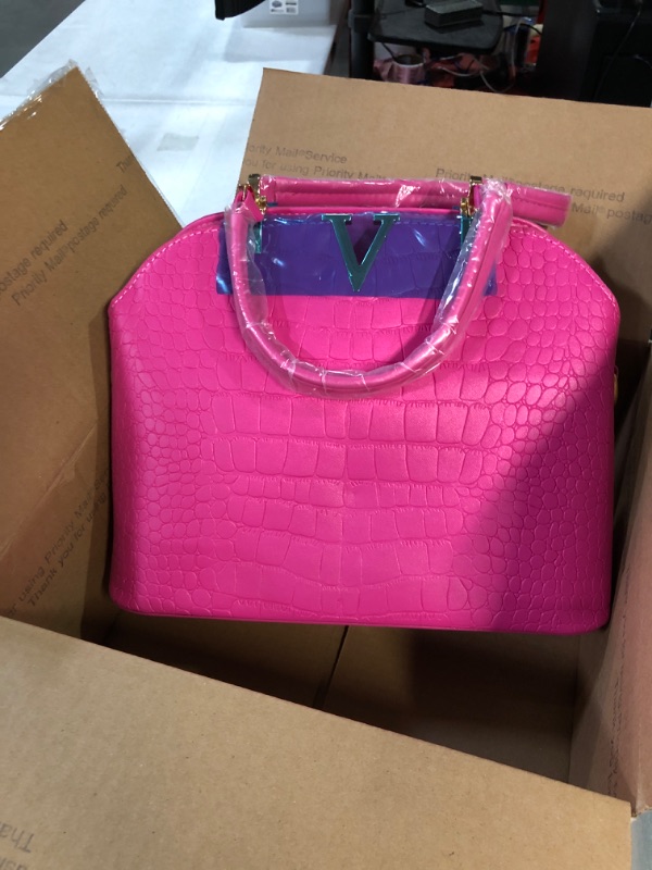 Photo 1 of PINK PURSE  MEDIUM 