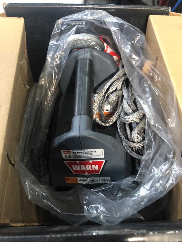 Photo 2 of * USED * 
WARN 101575 Handheld Portable Drill Winch with 40 Foot Synthetic Rope: 750 lb Pulling Capacity , Gray 750 lb. Capacity Synthetic Rope Winch