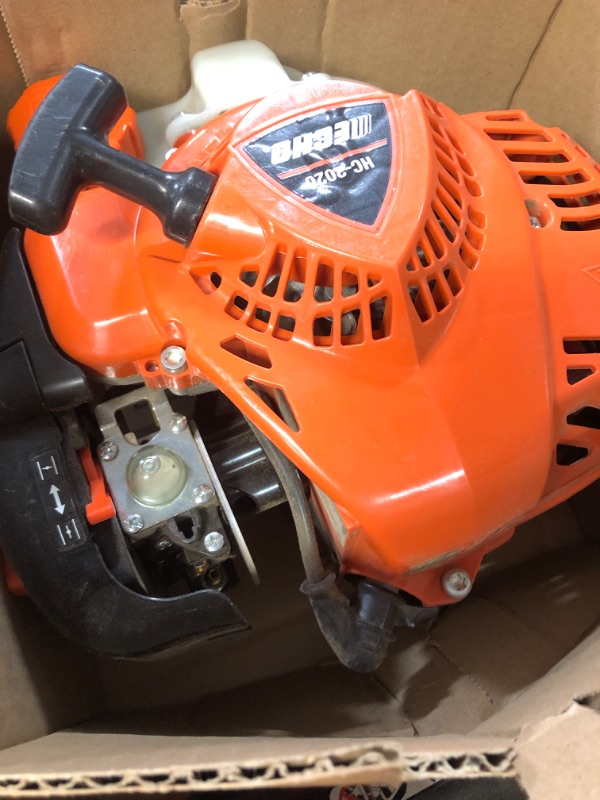 Photo 3 of * USED * 
20 in. 21.2 cc Gas 2-Stroke Hedge Trimmer