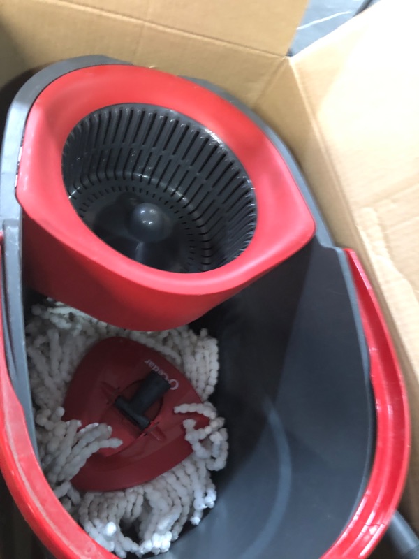 Photo 2 of * USED * 
EasyWring Microfiber Spin Mop and Bucket System