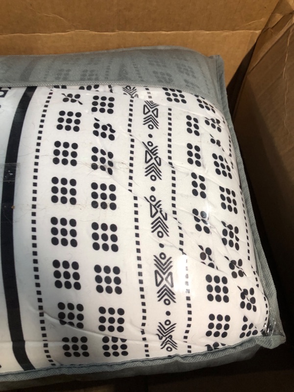 Photo 3 of * USED * 
Luxudecor Boho Comforter Set King 8 Piece, Black White Striped Geometric Bed in a Bag, Aztec Comforter Set, Folkloric Art Pattern Bedding Set for All Season(Black, 104''x90'') King Size Black