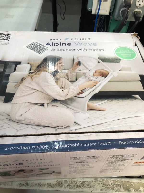 Photo 1 of Baby Delight Alpine Wave Deluxe Portable Bouncer | Automated Motion Baby Bouncer | Infants 0 – 6 Months | Driftwood Grey Deluxe, Driftwood Grey