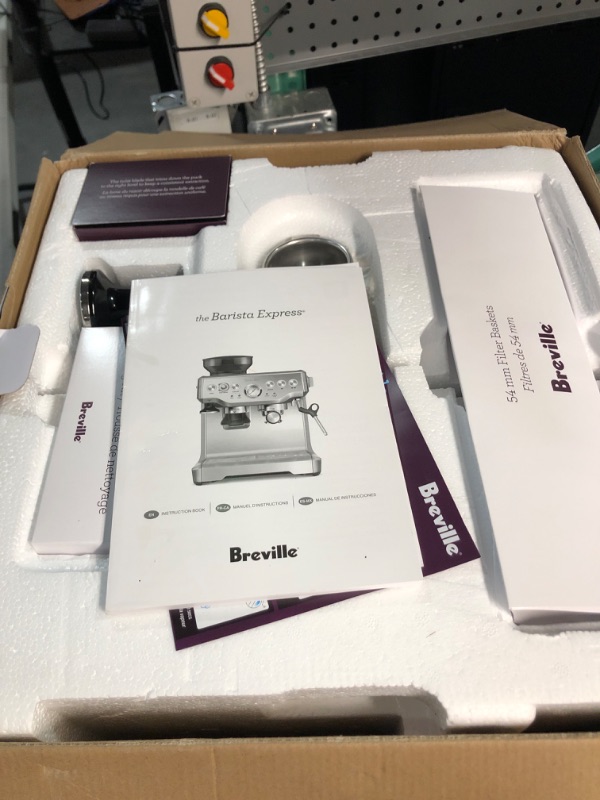 Photo 4 of * USED * 
Breville Barista Express Espresso Machine, Black Sesame, BES870BSXL