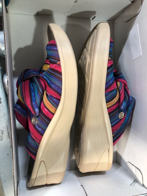Photo 1 of BZees Women's, Smile Sandal 8.5 