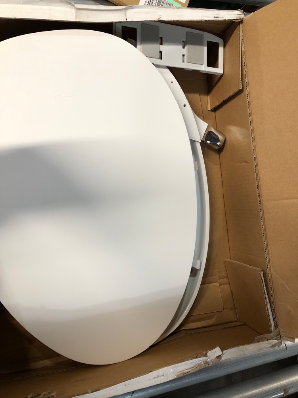 Photo 7 of [FOR PARTS]
Elongated Manual Bidet Toilet Seat With Manual Non Electric Bidet 