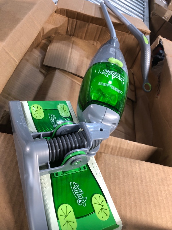 Photo 4 of * item damaged * not functional * sold for parts *
Swiffer Sweeper Mop, 10 X 4.8 White Cloth Head, 46" Green/silver Aluminum/plastic Handle