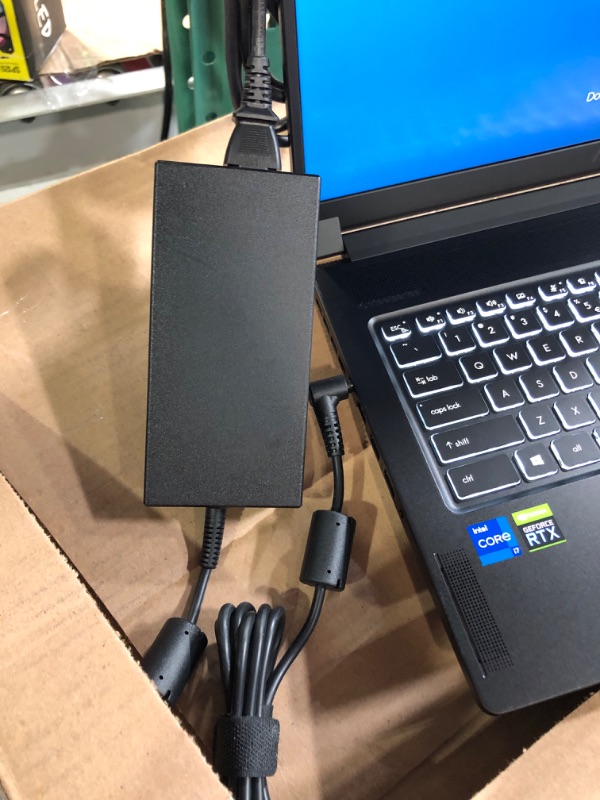 Photo 8 of MSI Creator 17 17.3" UHD HDR1000 Mini LED Creator Laptop Intel Core i7-11800H RTX3070 16GB 1TB NVMe SSD Win10PRO VR Ready (B11UG-239)