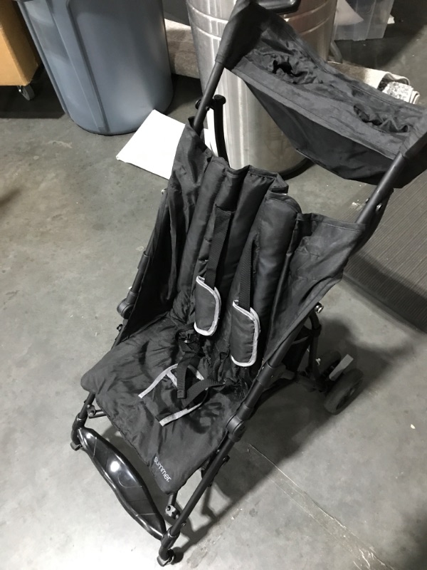 Photo 3 of * missing shade * see images *
Summer Infant, 3D Mini Convenience Stroller 