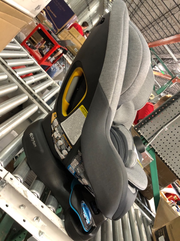 Photo 4 of Baby Jogger City Turn Rotating Convertible Car Seat