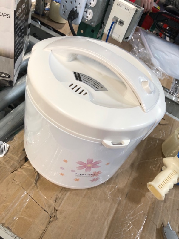 Photo 4 of 20-Cup White Rice Cooker with Steamer and Non-Stick Inner Pot