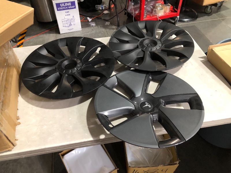 Photo 2 of ***ONLY 3 HUBCAPS - 3 DIFFERENT DESIGNS OF HUBCAPS - SEE PICTURES***
YIZBAP 4PCS Tesla Model 3 Hubcaps - 18 Inch Matte Black